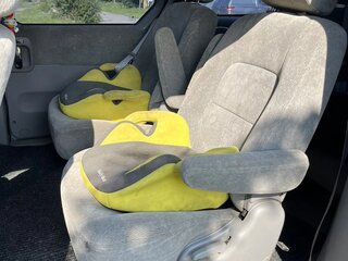 2005 Kia Carnival I Рестайлинг, серебристый, 350000 рублей, вид 4