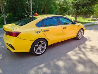 2021 Kia Cerato IV, жёлтый, 1550000 рублей, вид 5