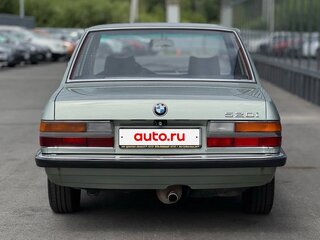 1985 BMW 5 серии 520i II (E28), зелёный, 1250000 рублей, вид 5