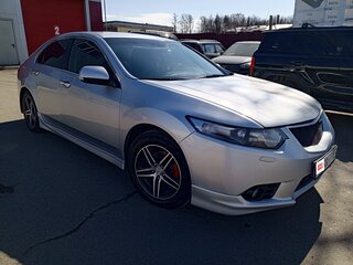2011 Honda Accord VIII, серебристый, 1050000 рублей, вид 4