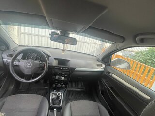 2012 Opel Astra H Рестайлинг, белый, 420000 рублей, вид 5