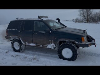 1995 Jeep Grand Cherokee I (ZJ), зелёный, 490000 рублей, вид 4