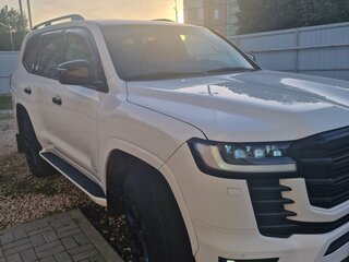 2010 Toyota Land Cruiser 200 Series, белый, 4800000 рублей, вид 5