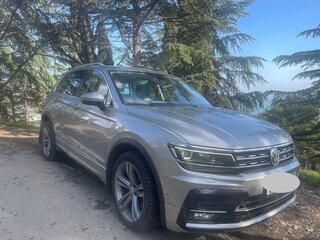2019 Volkswagen Tiguan II, серебристый, 3000000 рублей, вид 3