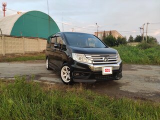 2012 Honda Stepwgn Spada IV Рестайлинг, чёрный, 1400000 рублей, вид 1