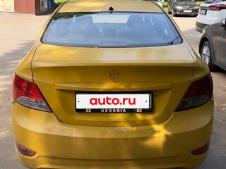 2014 Hyundai Solaris I, жёлтый, 360000 рублей, вид 2