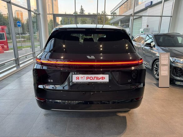 2025 Li Auto (Lixiang) L7 52.3 kWh I Рестайлинг, чёрный, 9800000 рублей - вид 5