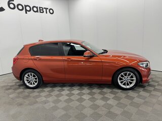 2017 BMW 1 серии 118i II (F20/F21) Рестайлинг 2, красный, 1589000 рублей, вид 5