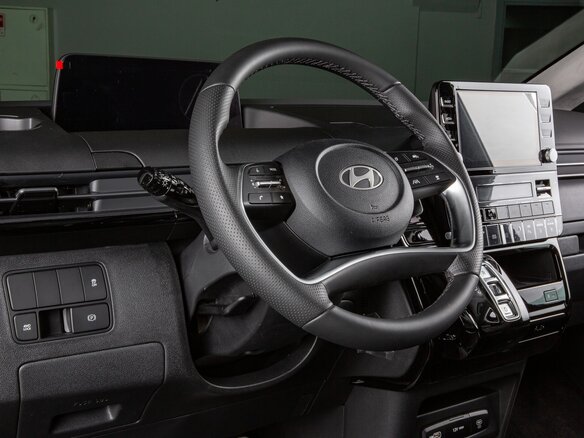 2025 Hyundai Staria I, белый - вид 6
