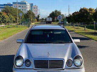 1997 Mercedes-Benz E-Класс 300 II (W210, S210), серебристый, 320000 рублей, вид 2