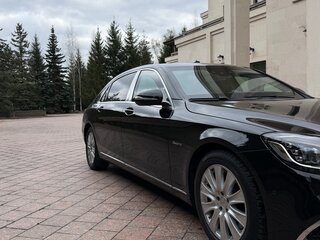 2019 Mercedes-Benz Maybach S-Класс 560 I (X222) Рестайлинг, чёрный, 26500000 рублей, вид 3