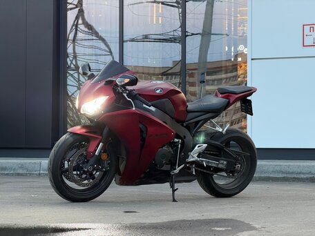 2008 Honda CBR 1000 RR/RA Fireblade, чёрный, 900000 рублей, вид 2
