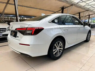 2025 Honda Civic XI Рестайлинг, белый, 1390222 рублей, вид 5
