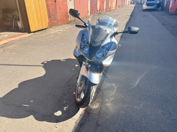 2005 Honda VFR 800, серебристый, 450000 рублей - вид 3