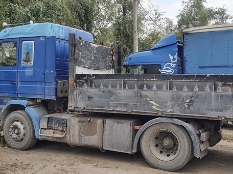 1993 Scania 3-Series, синий, 330000 рублей, вид 4
