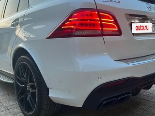 2017 Mercedes-Benz GLE AMG 43 AMG I (W166), белый, 4450000 рублей, вид 4