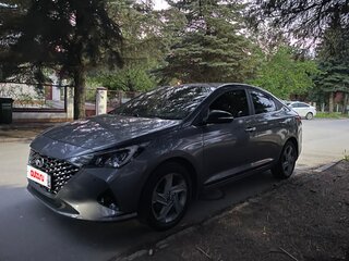 2021 Hyundai Solaris II Рестайлинг, серый, 1350000 рублей, вид 2