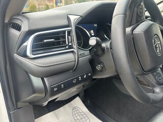 2020 Toyota Camry VIII (XV70), белый, 2650000 рублей, вид 5