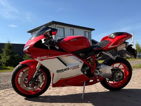 2009 Ducati 848, красный, 619000 рублей, вид 2