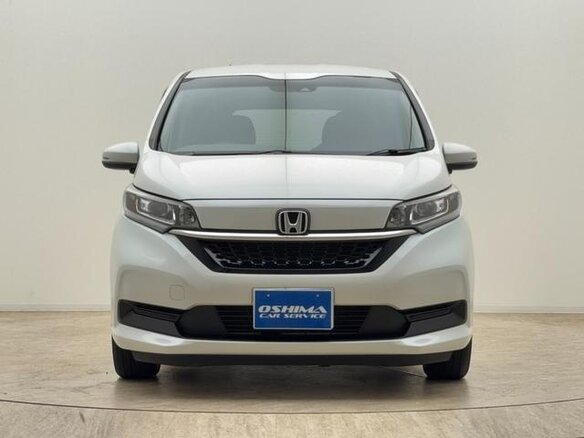 2022 Honda Freed II Рестайлинг, белый - вид 1