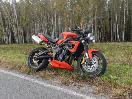 2010 Triumph Street Triple, оранжевый, 484000 рублей, вид 2