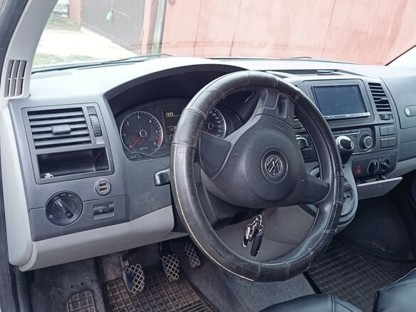 2012 Volkswagen Transporter T5 Рестайлинг, белый, 1300000 рублей - вид 9