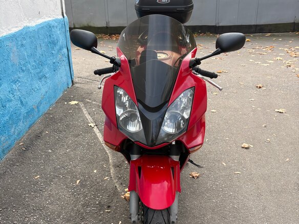 2001 Honda VFR 800, красный, 449000 рублей - вид 2