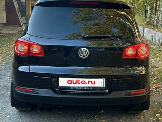 2011 Volkswagen Tiguan I, чёрный, 1100000 рублей, вид 5
