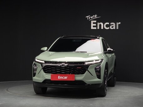 2023 Chevrolet Trax II, зелёный, 1770000 рублей, вид 2