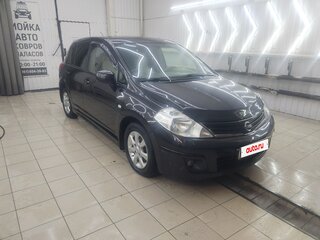 2012 Nissan Tiida I Рестайлинг, коричневый, 850000 рублей, вид 4