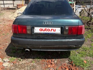 1992 Audi 80 V (B4), зелёный, 150000 рублей, вид 2