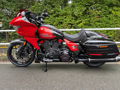 2026 Harley-Davidson CVO Road Glide ST, оранжевый, 6260000 рублей, вид 3