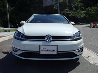 2017 Volkswagen Golf VII Рестайлинг, белый, 1390999 рублей, вид 3