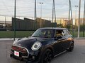 2020 Mini Hatch Cooper D III (F55/F56) Рестайлинг, чёрный, 1980000 рублей - вид 1