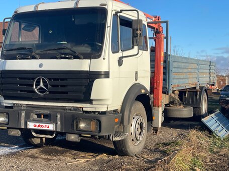 1997 Mercedes-Benz 1820, белый, 2900000 рублей, вид 1
