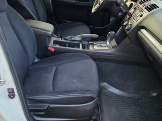 2013 Subaru XV I, белый, 1090000 рублей, вид 3