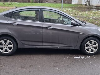 2012 Hyundai Solaris I, серый, 430000 рублей, вид 5