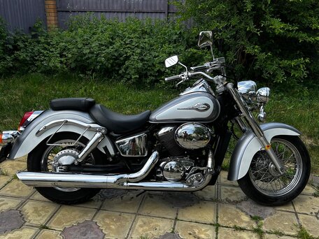 2001 Honda Shadow 400, серебристый, 370000 рублей, вид 1