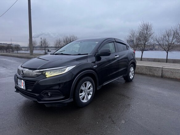 2018 Honda Vezel I, чёрный, 1400000 рублей - вид 1