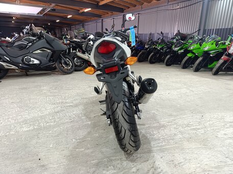 2013 Honda CB 400F, белый, 420000 рублей, вид 5