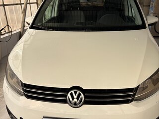 2014 Volkswagen Touran I Рестайлинг 2, белый, 720000 рублей, вид 1
