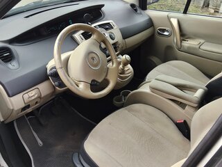 2009 Renault Scenic II Рестайлинг, серебристый, 490000 рублей, вид 4