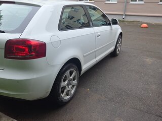 2008 Audi A3 II (8P) Рестайлинг 2, белый, 500000 рублей, вид 4