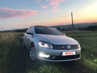 2012 Volkswagen Passat B7, серебристый, 1400000 рублей, вид 3