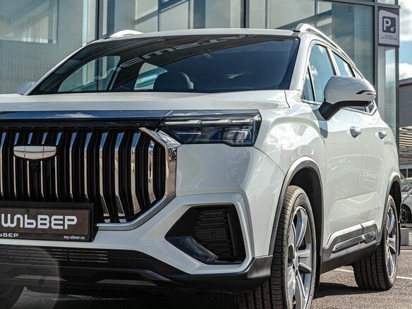 2025 Geely Okavango I Рестайлинг, белый - вид 8