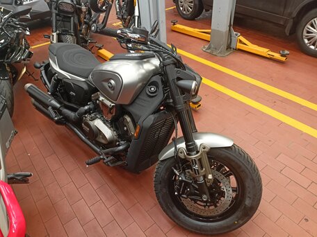 2024 QJMotor SRV 600 V, серый, 630000 рублей, вид 2