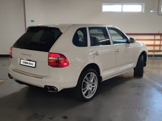 2009 Porsche Cayenne S I Рестайлинг (957), белый, 1530000 рублей, вид 5