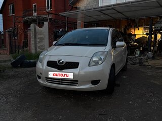2005 Toyota Vitz II (XP90), бежевый, 450000 рублей, вид 3