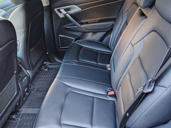 2021 Geely Atlas I, чёрный, 1730000 рублей - вид 5