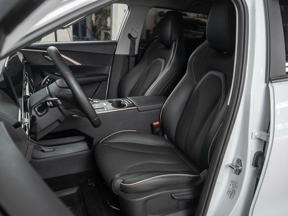 2023 Omoda C5 I, белый, 1699000 рублей - вид 6
